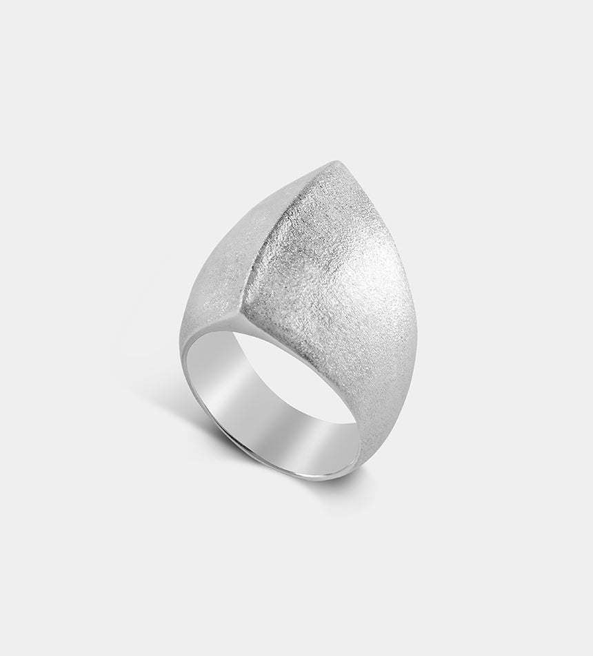 Shield Ring