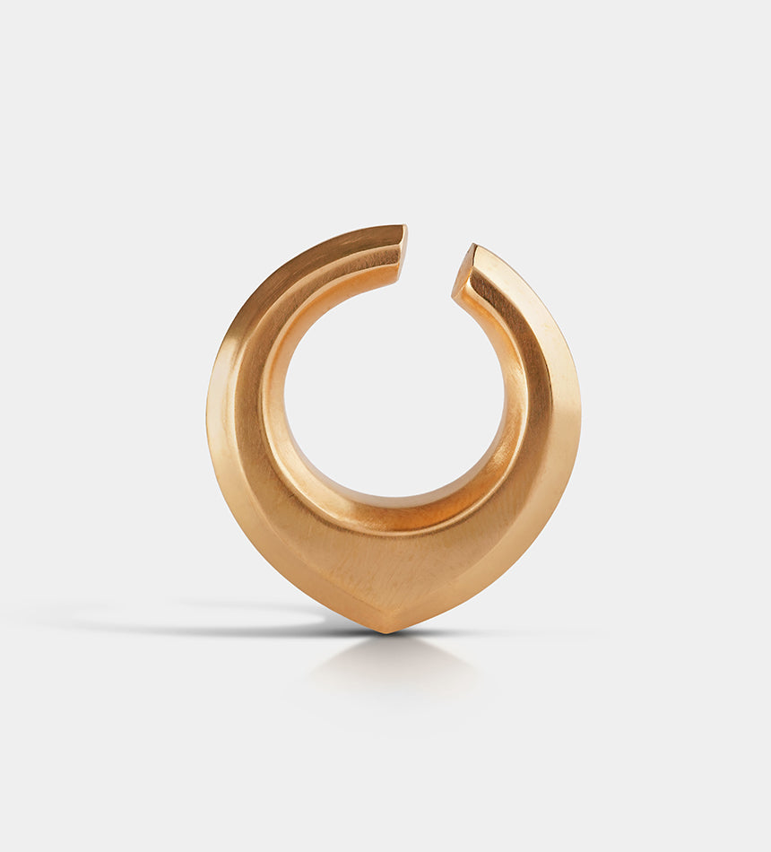 Shield Ear Cuff