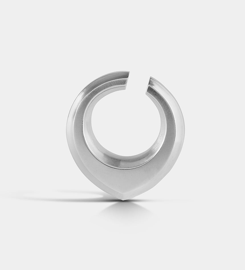 Shield Ear Cuff