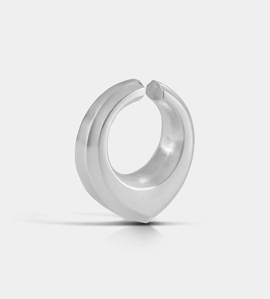 Shield Ear Cuff