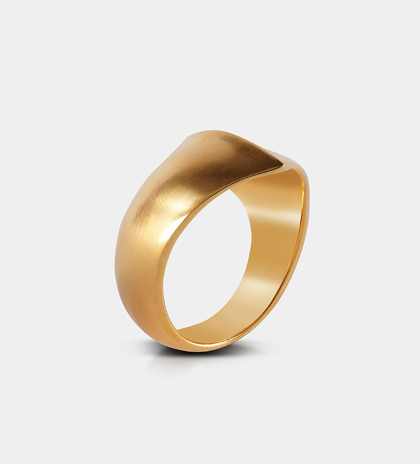Shield Ring
